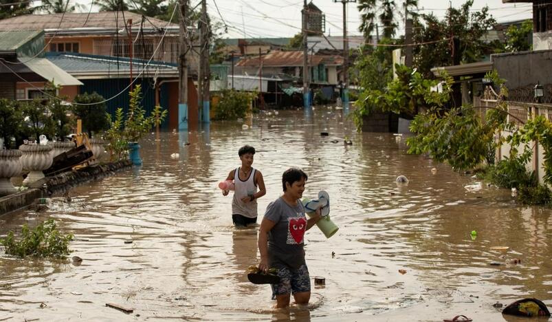 Five Rescuers Dead as Typhoon Noru Hits Philippines